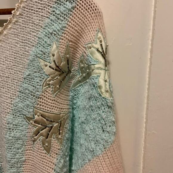 Vintage VTG 80s Exclusive Imports v-neck sweater pastel embroidered and sequined - Picture 3 of 5